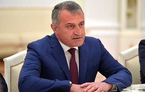 Референдум о присоединении Южной Осетии к России пройдет в мае-июне