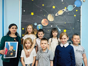 День космонавтики в детском клубе "Забота" - воспитание интереса к космосу с самого детства